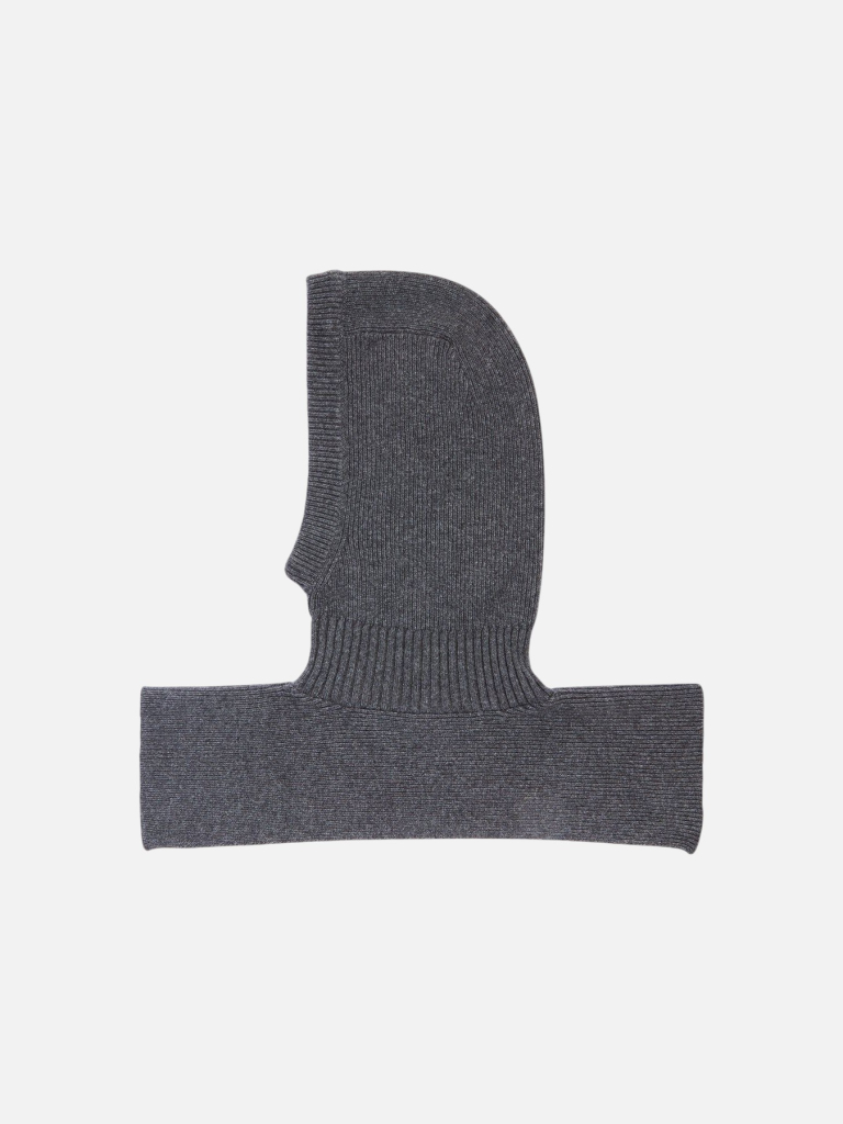 LIVIANA CONTI NOUR kapa